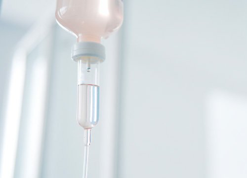 Капельница с раствором Капельница с препаратом Глиатилин